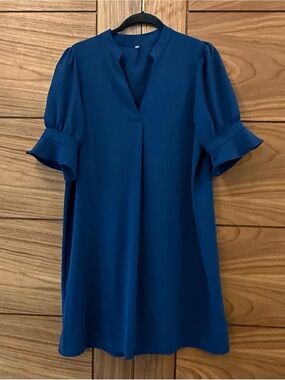 LIKE NEW Navy Shift Dress by QACOHU V-Neck Ruffle Short Sleeve Travel - Sz L